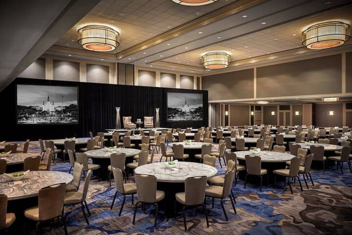 Meeting facility